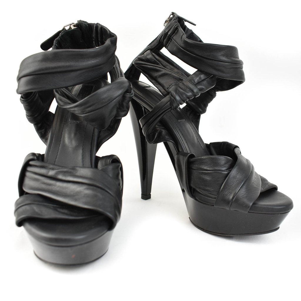 Burberry Prorsum: Black, Leather Platform Heels/Sandals Sz: 9.5m